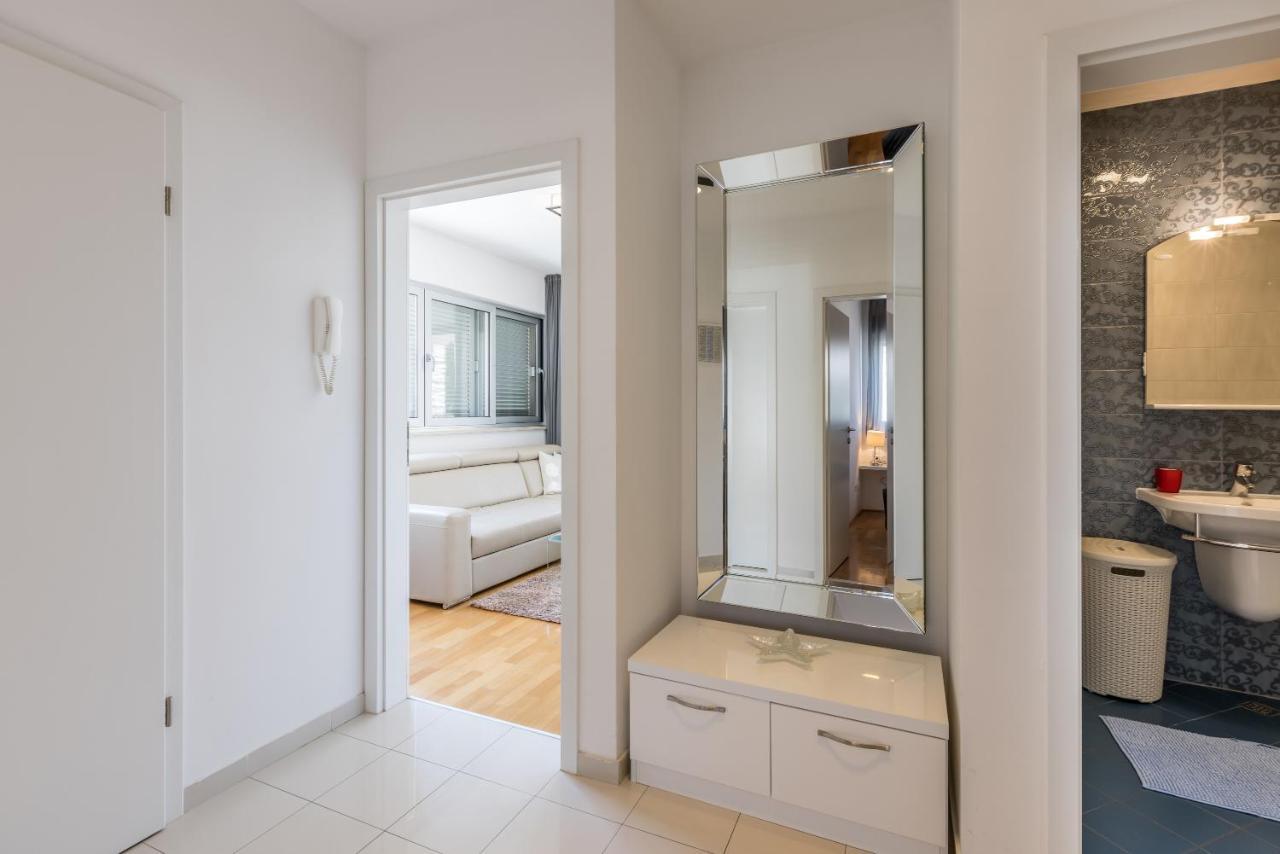 Madrugada Apartments Stari Grad  Extérieur photo