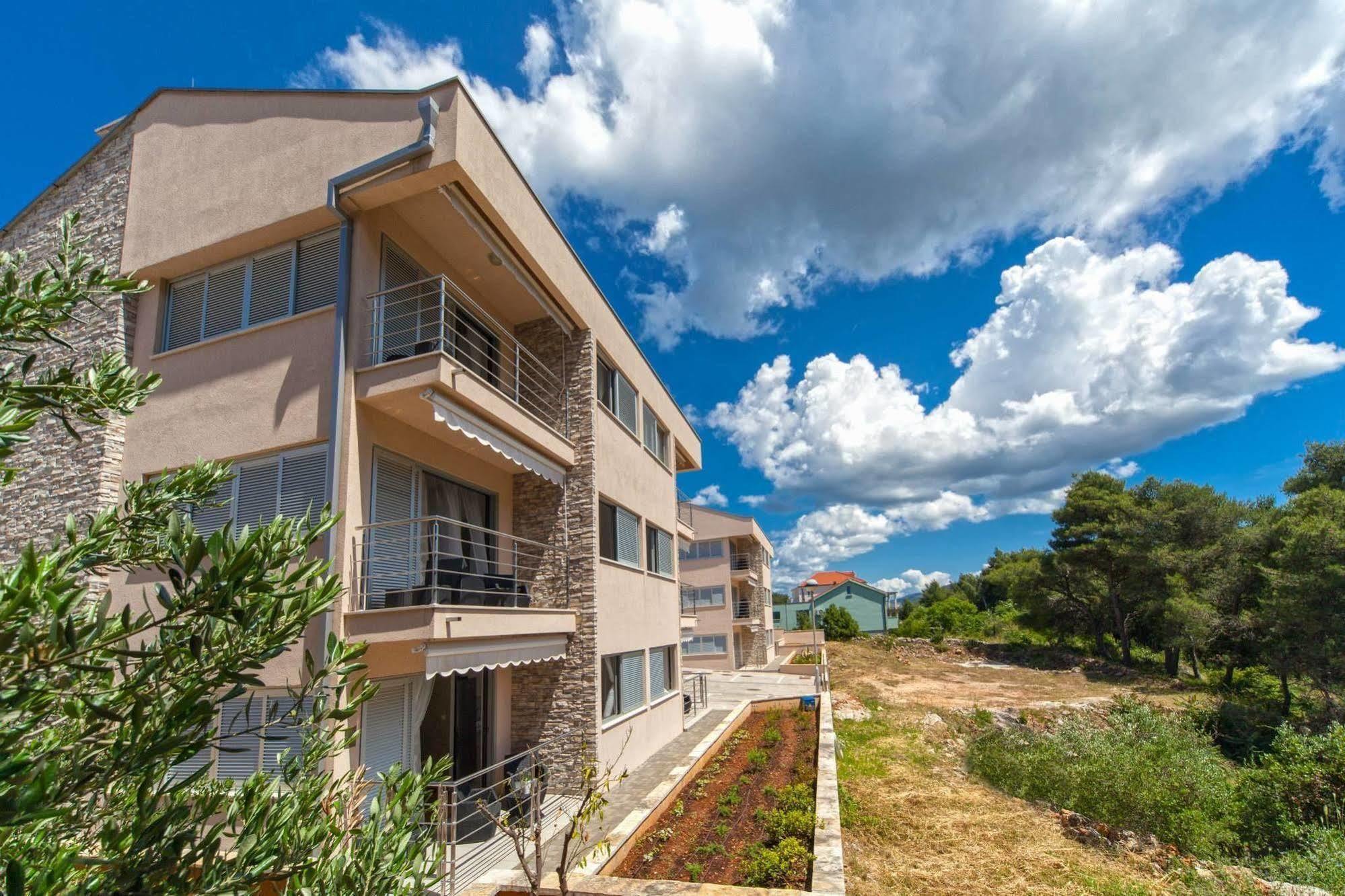 Madrugada Apartments Stari Grad  Extérieur photo