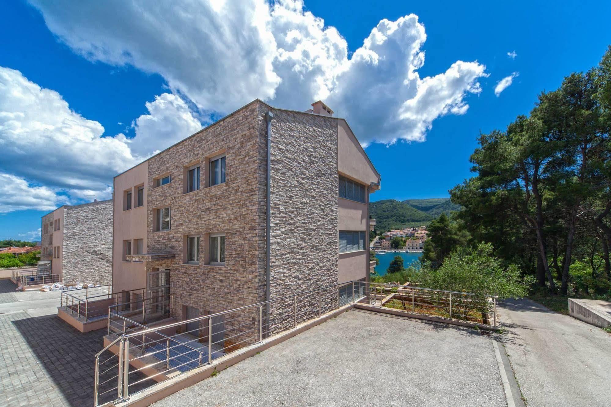 Madrugada Apartments Stari Grad  Extérieur photo