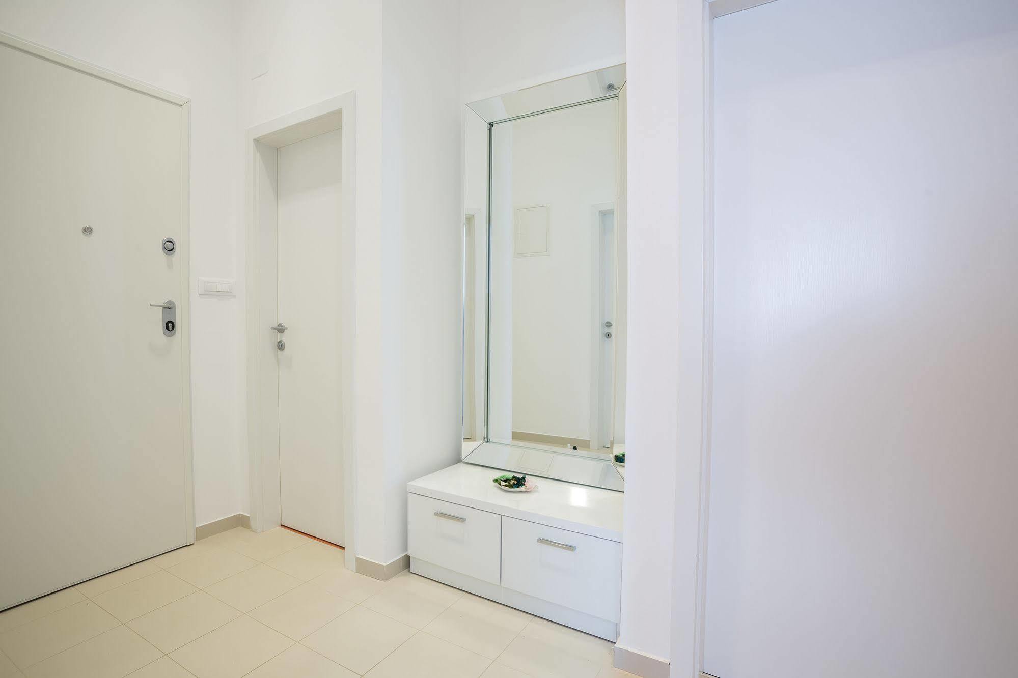 Madrugada Apartments Stari Grad  Extérieur photo